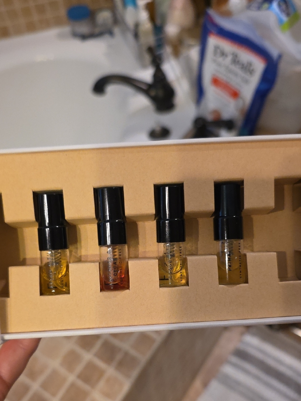 ESAS Discovery 4 of 6 Tubes